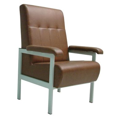 Cadeirao-de-Costa-Alta-e-Bracos-em-Madeira-Wengue