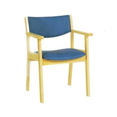 Cadeira-com-Bracos-em-Faia