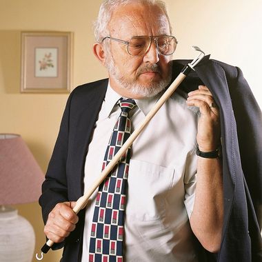 Bastao-Auxiliar-para-Vestir